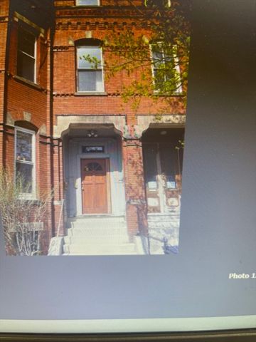 30 Alaska St, Boston, MA 02119