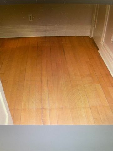 30 Alaska St, Boston, MA 02119