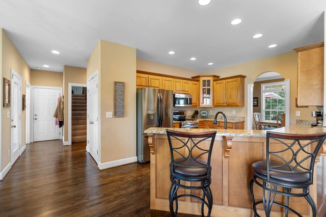 69 Deer Run Rd, Cross Plains, TN 37049