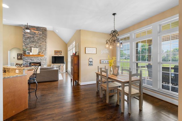 69 Deer Run Rd, Cross Plains, TN 37049