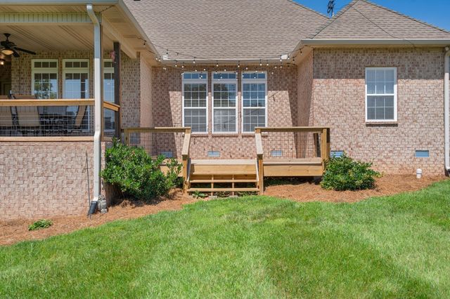 69 Deer Run Rd, Cross Plains, TN 37049