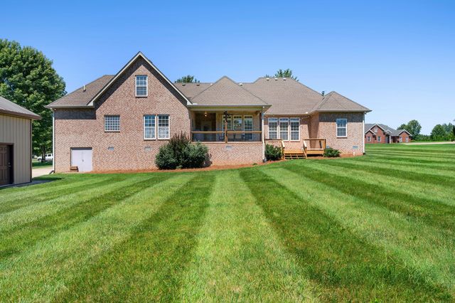 69 Deer Run Rd, Cross Plains, TN 37049