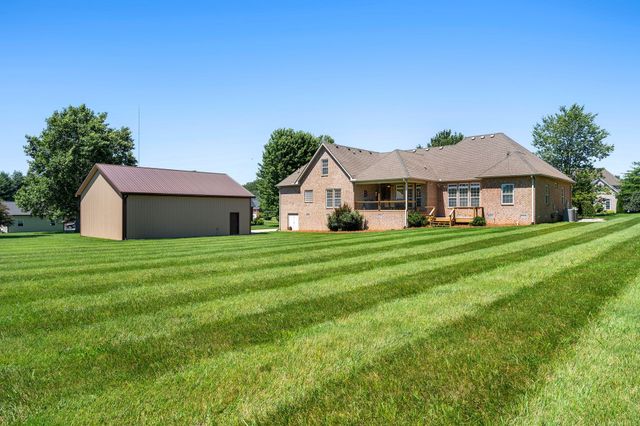 69 Deer Run Rd, Cross Plains, TN 37049