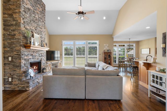 69 Deer Run Rd, Cross Plains, TN 37049