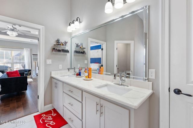 2123 College Road, Southaven, MS 38672