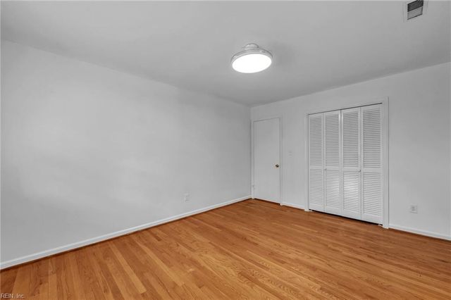 729 Jouett DR, Newport News, VA 23608
