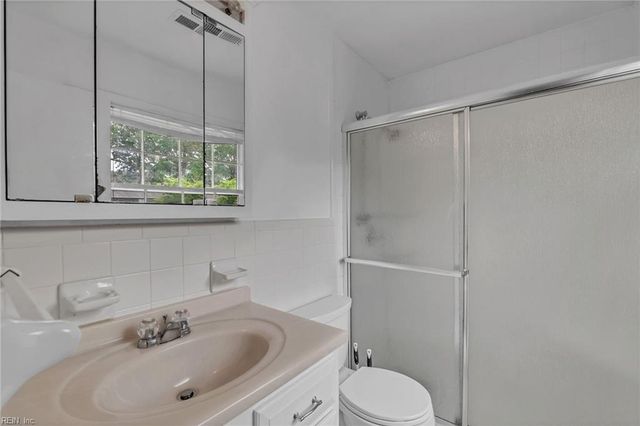 729 Jouett DR, Newport News, VA 23608