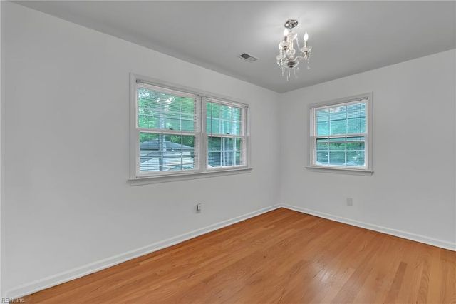 729 Jouett DR, Newport News, VA 23608