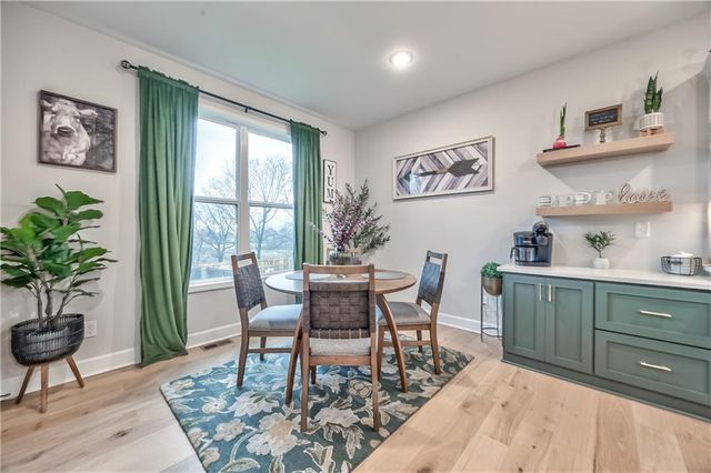 1684 N 163rd Street, Basehor, KS 66007