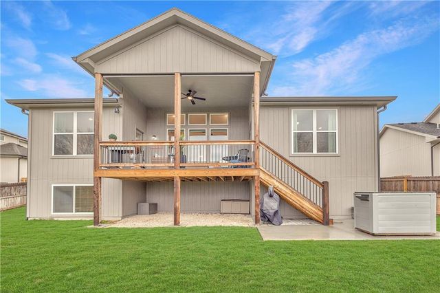 1684 N 163rd Street, Basehor, KS 66007