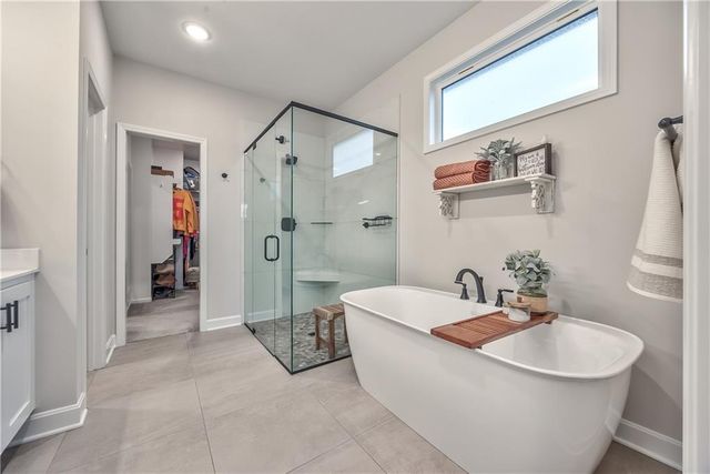 1684 N 163rd Street, Basehor, KS 66007