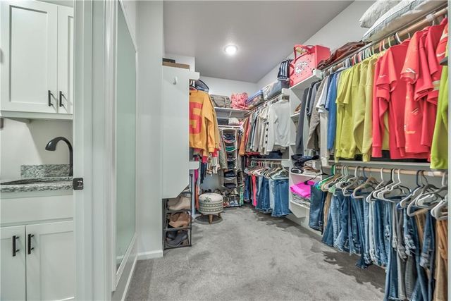 1684 N 163rd Street, Basehor, KS 66007