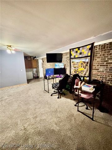 39929 W Drury Lane, Howe, OK 74940