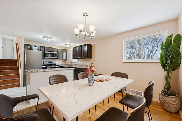 805 Cranberry Drive, Monroeville, PA 15146