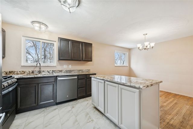 805 Cranberry Drive, Monroeville, PA 15146