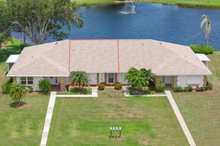 518 Crooked Lake Lane B, Fort Pierce, FL 34982