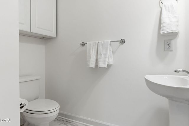 703 Copperline Drive Unit 201, Chapel Hill, NC 27516