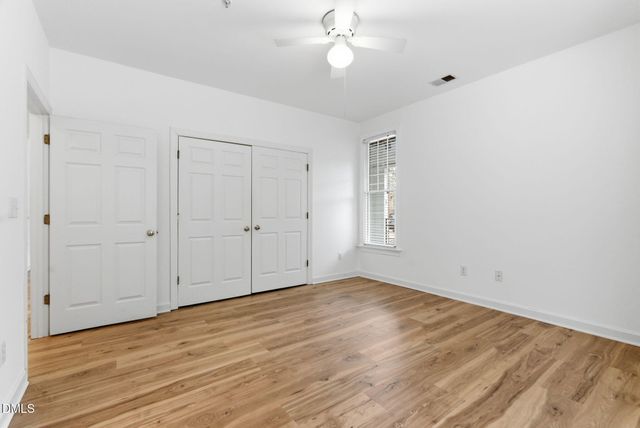 703 Copperline Drive Unit 201, Chapel Hill, NC 27516