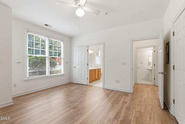 703 Copperline Drive Unit 201, Chapel Hill, NC 27516