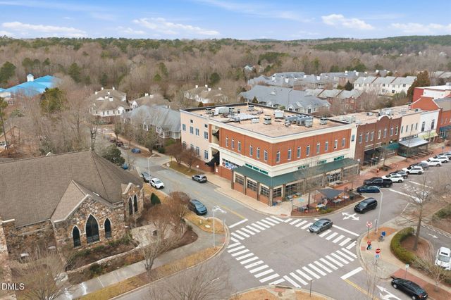 703 Copperline Drive Unit 201, Chapel Hill, NC 27516