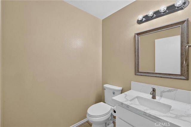 659 N Lark Ellen, Covina, CA 91722