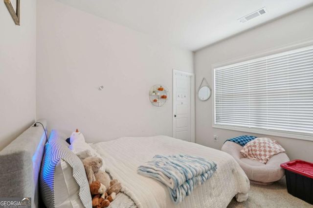 5305 Fox Hill Lane, Oakwood, GA 30566