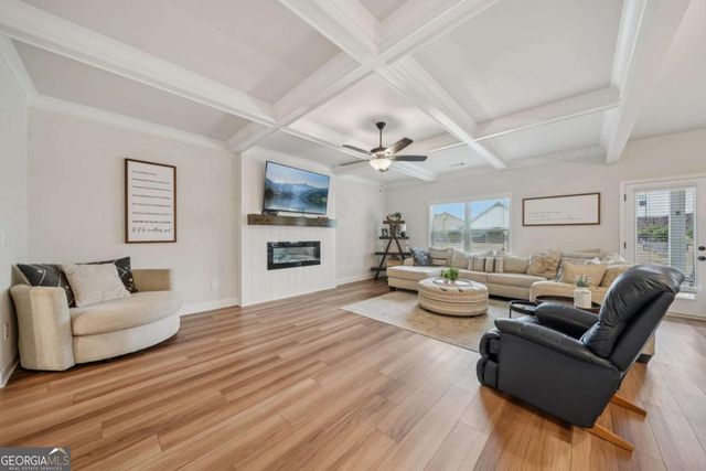 5305 Fox Hill Lane, Oakwood, GA 30566