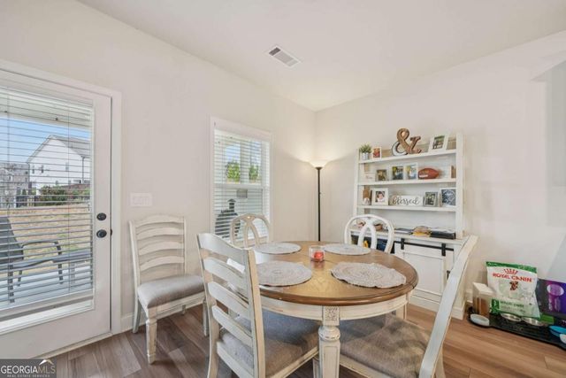 5305 Fox Hill Lane, Oakwood, GA 30566