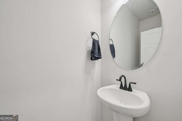 5305 Fox Hill Lane, Oakwood, GA 30566