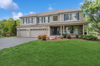 12 Covington Court, Algonquin, IL 60102