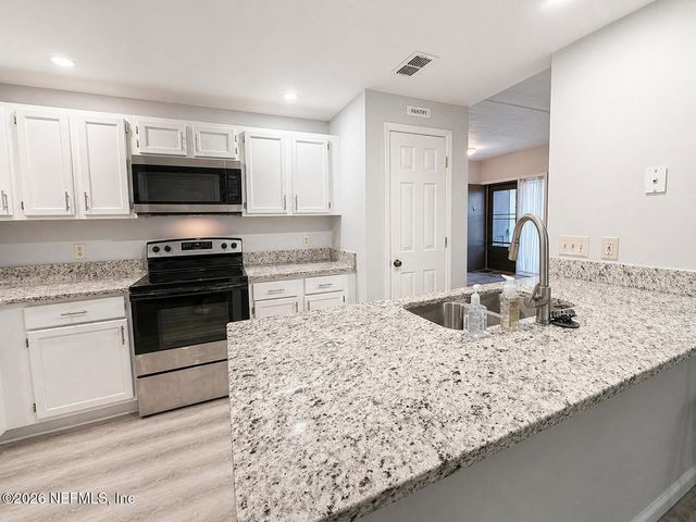 13 NAVARRA Court, St. Augustine Shores, FL 32086
