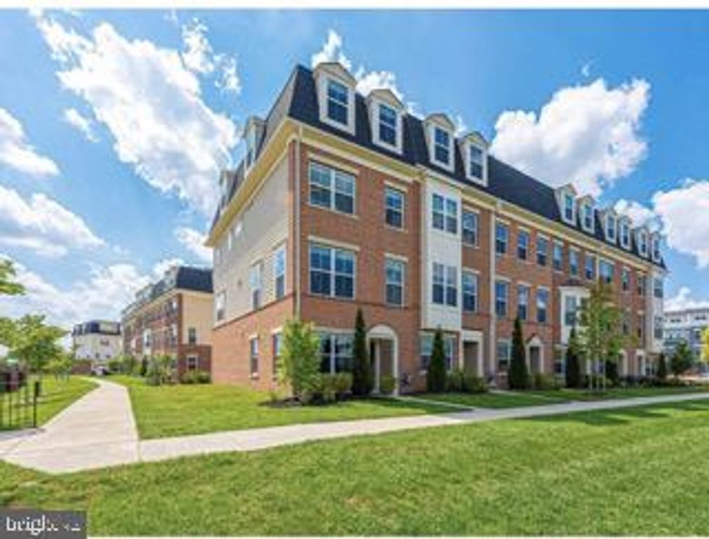 710 BRENGLE DR, Frederick, MD 21701