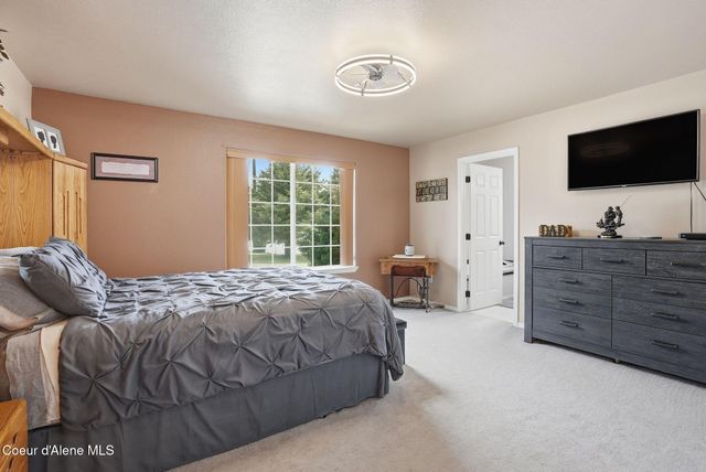 502 Lewiston AVE, Pinehurst, ID 83850