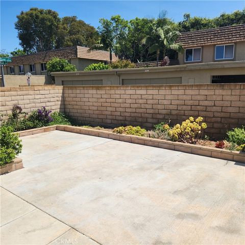 10238 Black River Court, Fountain Valley, CA 92708