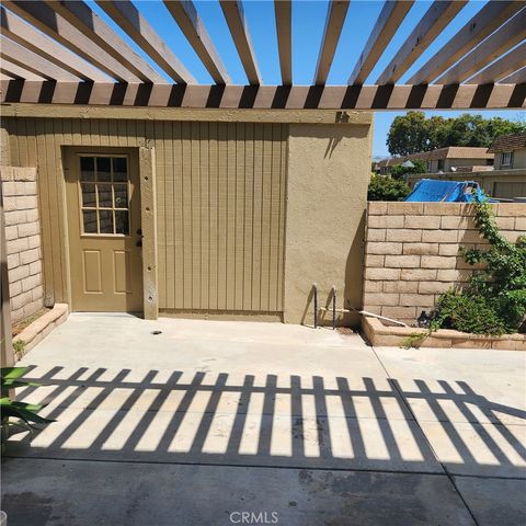 10238 Black River Court, Fountain Valley, CA 92708