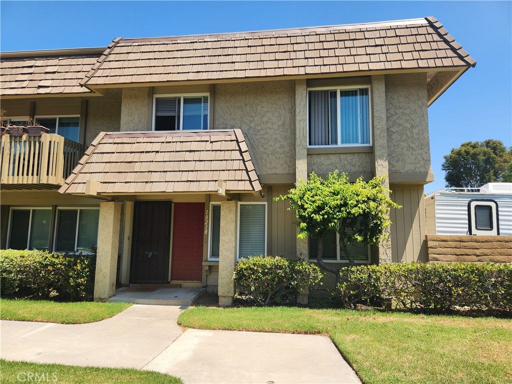 10238 Black River Court, Fountain Valley, CA 92708