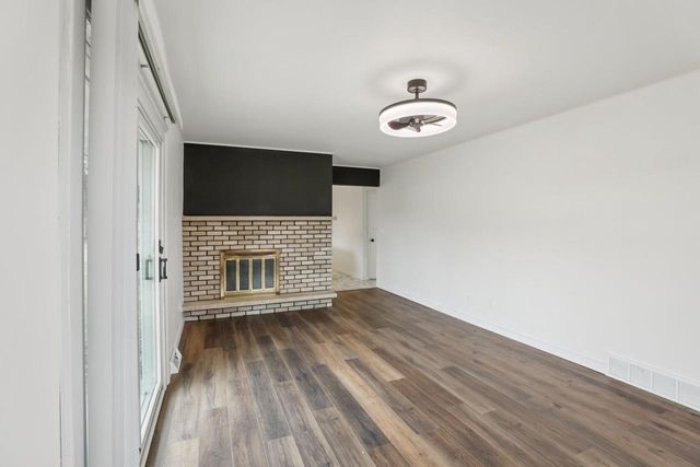 5484 Niesen Road, Cross Plains, WI 53528