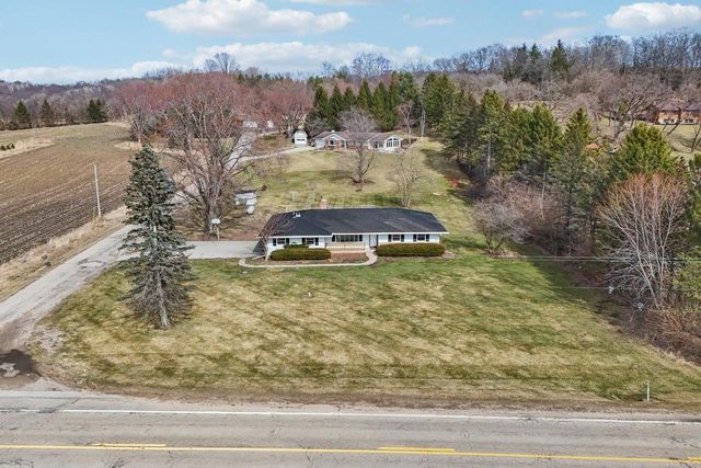 5484 Niesen Road, Cross Plains, WI 53528