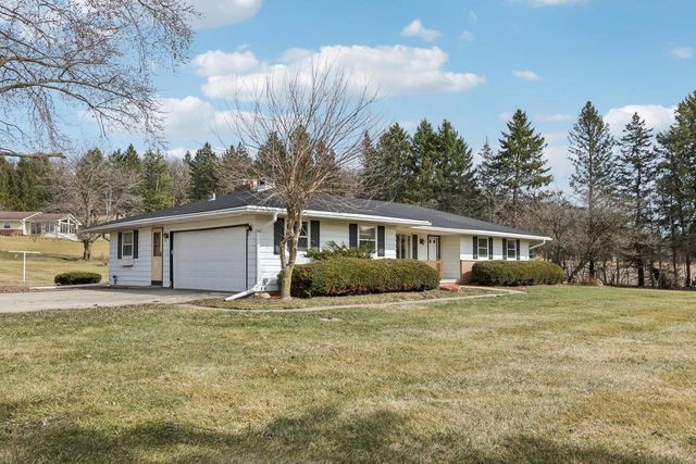 5484 Niesen Road, Cross Plains, WI 53528