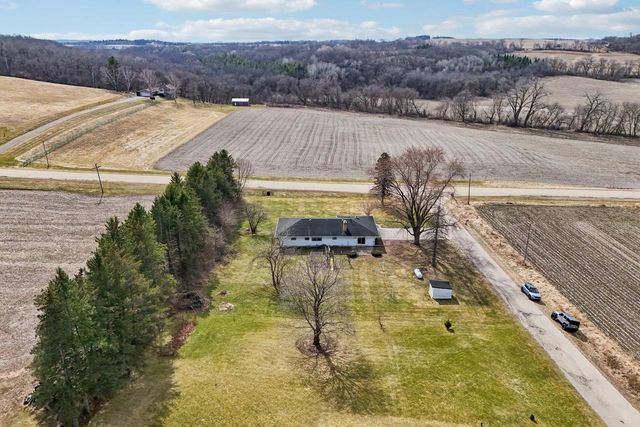 5484 Niesen Road, Cross Plains, WI 53528