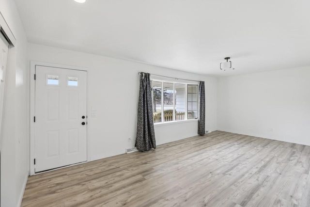 5484 Niesen Road, Cross Plains, WI 53528