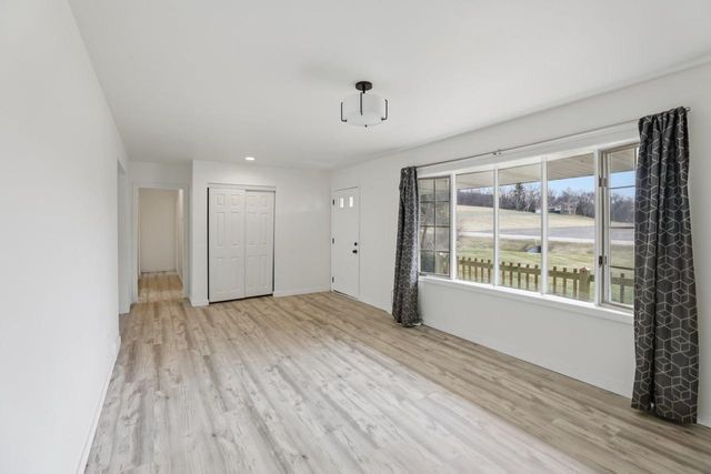 5484 Niesen Road, Cross Plains, WI 53528