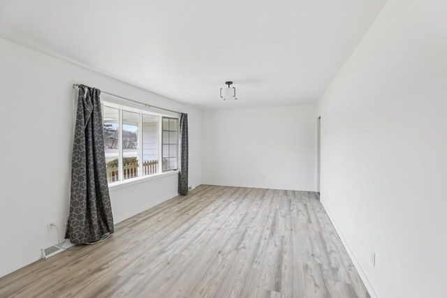 5484 Niesen Road, Cross Plains, WI 53528