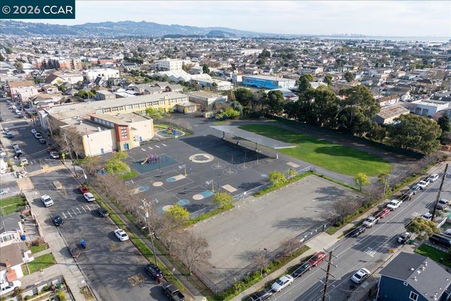 333 Chanslor Ave, Richmond, CA 94801