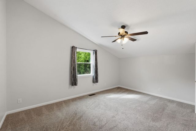 6403 N Wendell St, Park City, KS 67219