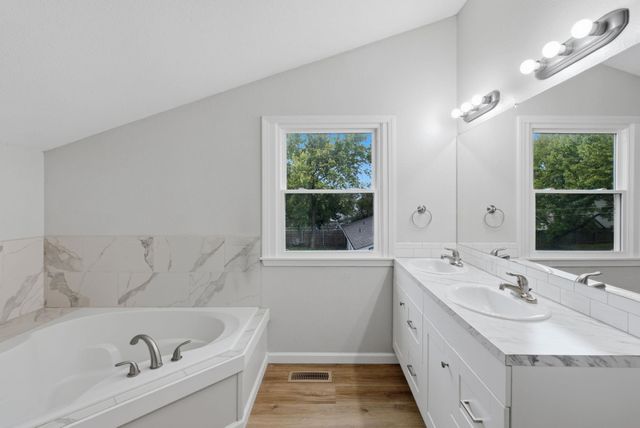 6403 N Wendell St, Park City, KS 67219
