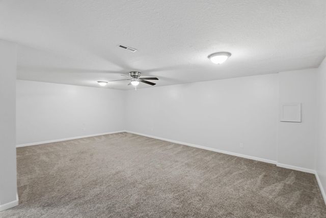 6403 N Wendell St, Park City, KS 67219