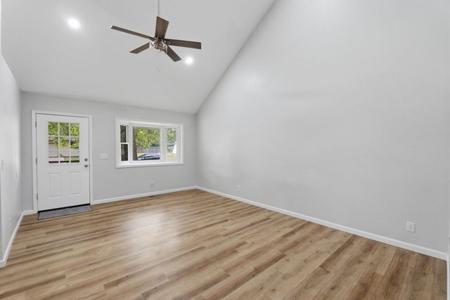 6403 N Wendell St, Park City, KS 67219