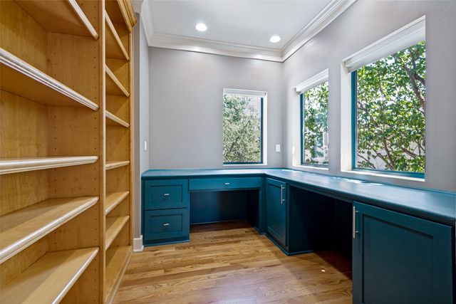 4010 Rawlins Street, Dallas, TX 75219