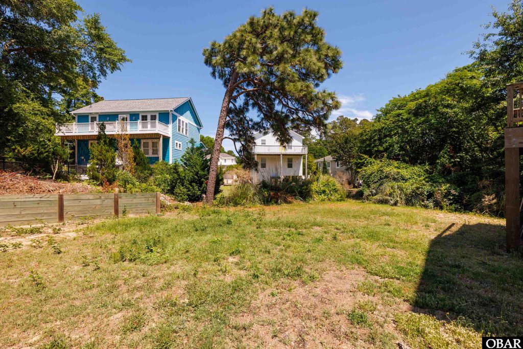 Image 7 of property listing at 102 Prince Charles Court Lot 47, Kill Devil Hills, NC 27948